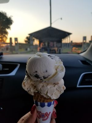 Cookies&cream and cookie dough