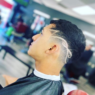 Freestyle design with a mid shadow fade