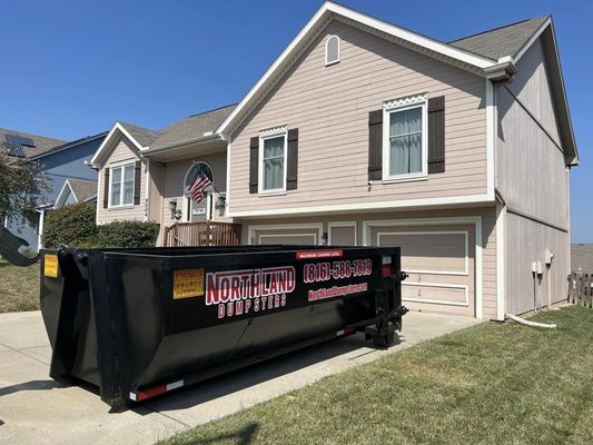 14 yard Dumpster Rentals in Kansas City, Missouri