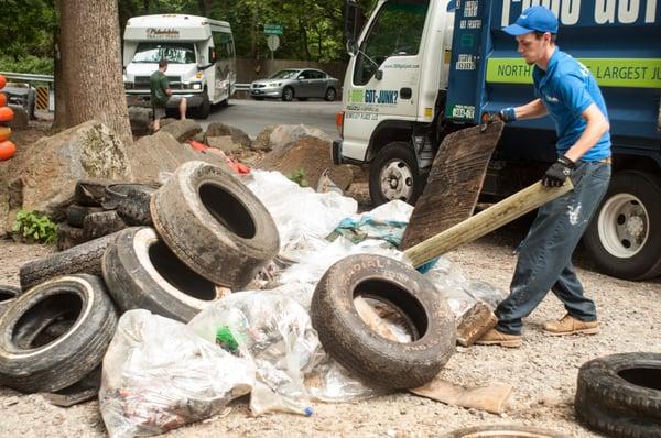 United by Blue - Christiana River Cleanup