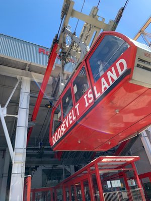 Roosevelt Island Tram Station