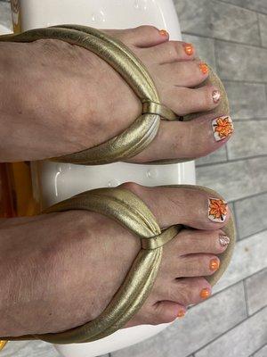 Fall toes for my 83-yr-old mama.