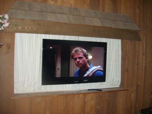 Log Cabin Home Theater the out door look Indoor !!