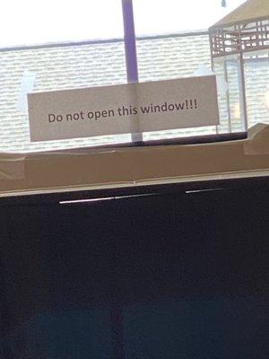 Do not open this window. Ok!