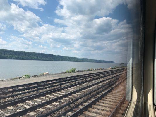 Hudson Line MetroNorth