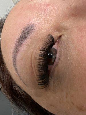 Volume eyelash extension