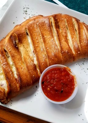 Hawaiian calzone (small).