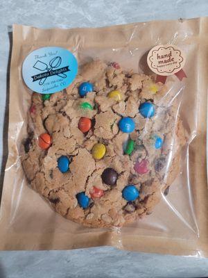 Monster cookie