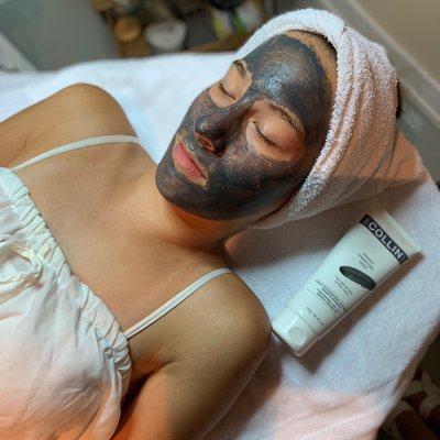 The Charcoal Mask presents a rich texture and uncommon multi-senatorial experience.