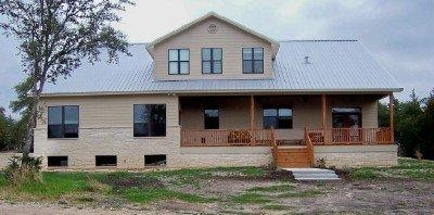 Eagle's Nest Lodge with a big front porch to enjoy your morning coffee