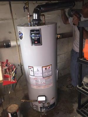 50 Gallon emergency hot water heater install in Haddonfield, N.J.