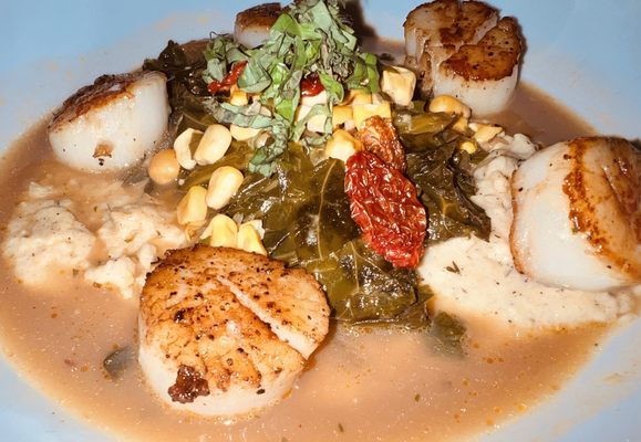 Seared New Bedford Scallops - collard greens / creamy grits / roasted corn basil shrimp broth