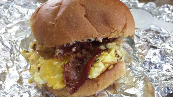 Breakfast Sammich....7am-11am weekdays till 1 weekends