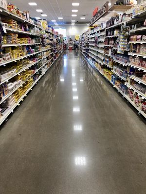 ShopRite Cromwell CT. Newer, nice store. Very clean, spacious, and well kept.