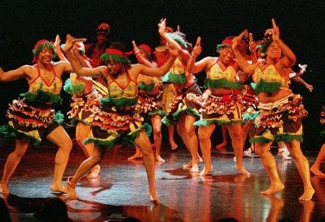 Muntu Dance Theatre Of Chicago