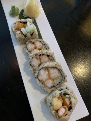 Tempura shrimp roll