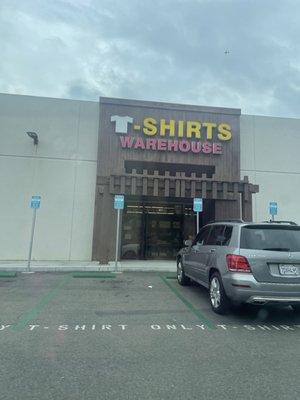 T - Shirts Warehouse