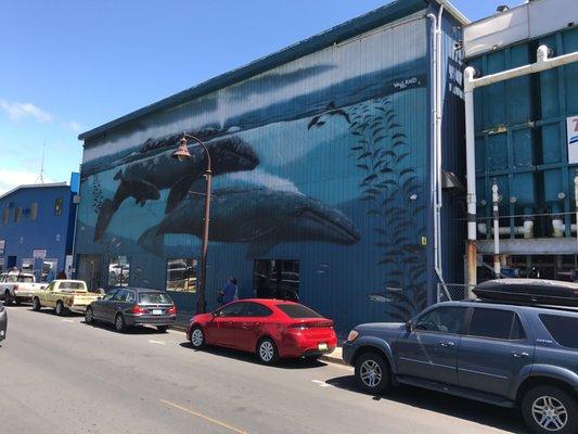 Mural outside of Pacific Seafoods.