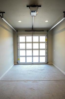 Hillsdale Modern - Garage Door