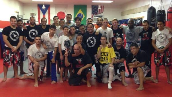 Brazilian jiu-jitsu NO-Gi class Tuesday/Thursday