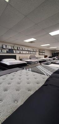 Mattress Doctors - 50%-80% BELOW retail prices.  Brand New Mattresses - Brand Name - Manufacturer Warranty - $40 down no cred...