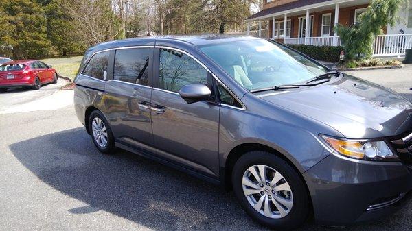 Full exterior detail with wash, claybar, scratch removal, and sealant on a 2016 Honda odyssey.