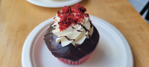 Red velvet lava