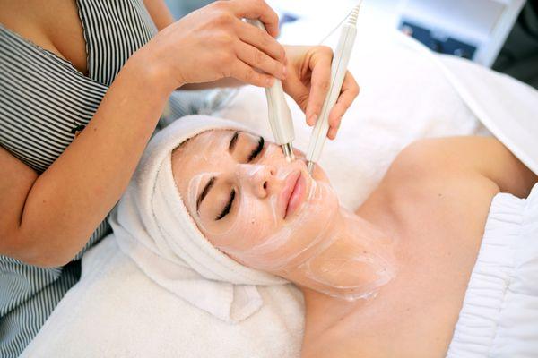 Microcurrent facials have the ability to stimulate collagen and rejuvenate your face