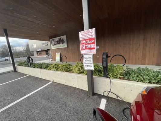 Free EV charging always open for use, next to coffee shop. Units work great.