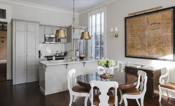 Loft at Greatmen Cottage Vacation Rental Home. Lovely mahogany antique pedestal dining table from the 1800's. Vacation Rentals New Orleans.