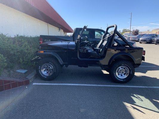 '85 cj7...affectionately known as "the prodigal" as it took 6+ months after we bought it to get it running good.