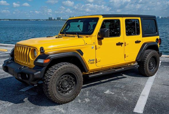 Jeep Wrangler Unlimited Sport 2020 / Available from 75$ / Day