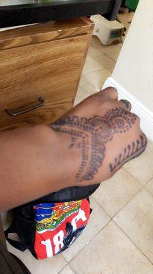 Henna tattoo