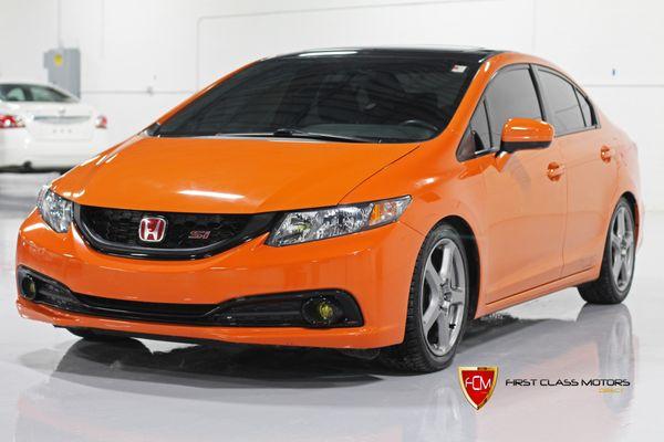 The "Si" stands for sport-injected and is an excellent sports car at an affordable price. And yes it's at FCMD