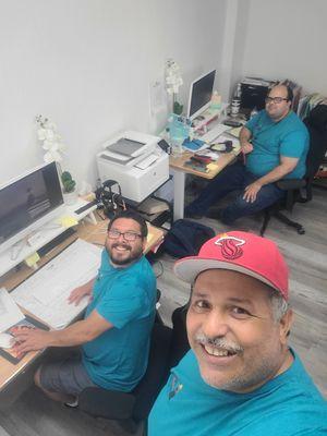 Hey meet the office this is me,(Boni), Gustavo and Benjamin.