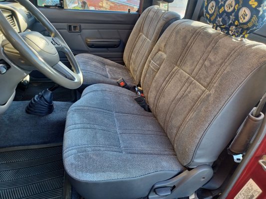 New front seats 1991 toyota truck