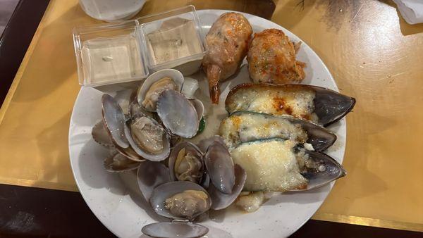 Clam with oyster sauce, stuffed shrimps & baked cheese mussels