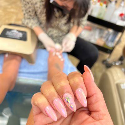 Az Nails And Spa