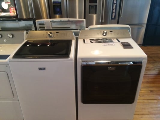 Maytag top load laundry pair.  Washer is 5.3 cu ft and the dryer has steam and is 8.8 cu ft.