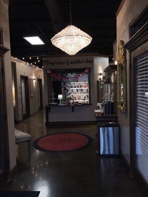 La Belle Salon and Boutique