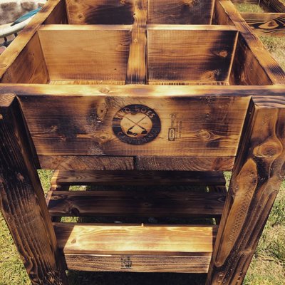 Heat-treated herb tables in cedar or pine