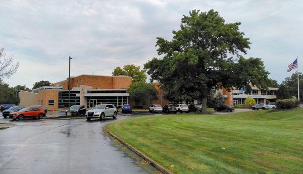 This is a view of this private Catholic women's high school in Rocky River from the western side of the property and driveway (no review)