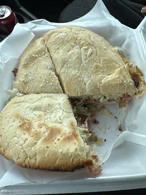 Italian muffuletta