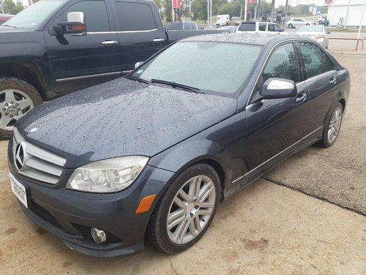 Dozens of amazing autos to choose from, like this mint condition Mercedez Benz for only $8995