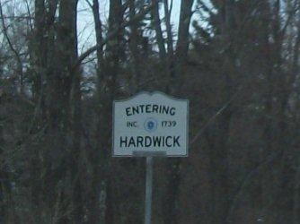 Entering Hardwick from New Braintree.