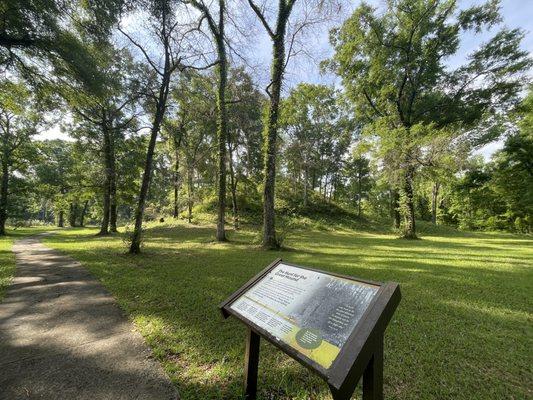 Letchworth-Love Mounds Archaeological State Park