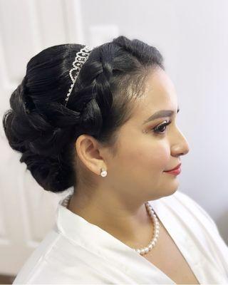 Up do , make up