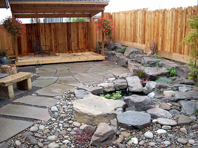 Pennsylvania variegated flagstone works well with wood construction