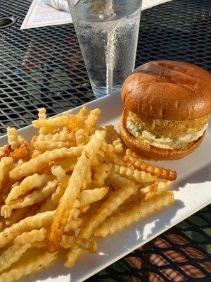 Crab cake sandwich