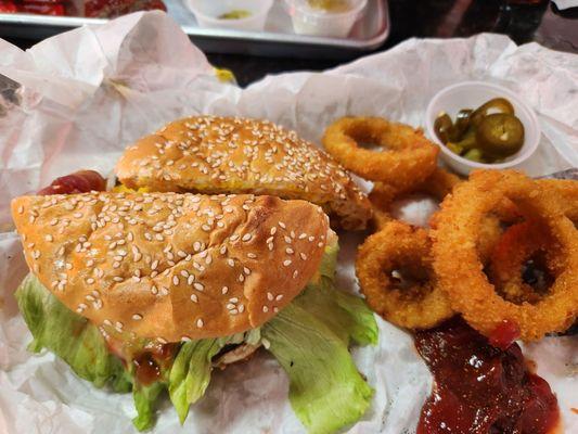 Cheese burger and onion rings